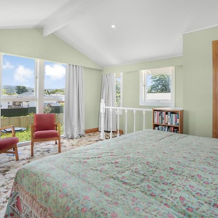 Farley Avenue Turret & Lounge Apartment Greytown Exterior photo